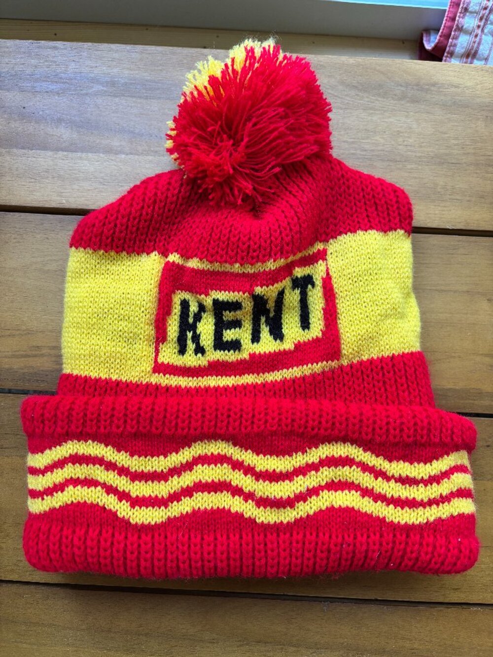 Vintage Kent Feeds knit stocking cap w/pom. Red Yellow farm advertising USA